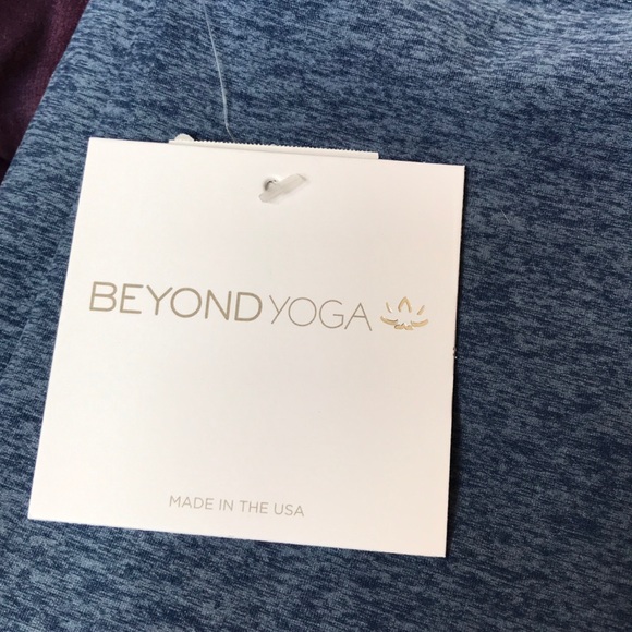 NWT Beyond Yoga Walk and Talk Capris - Picture 3 of 6